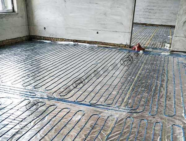 发热电缆电地暖安装图