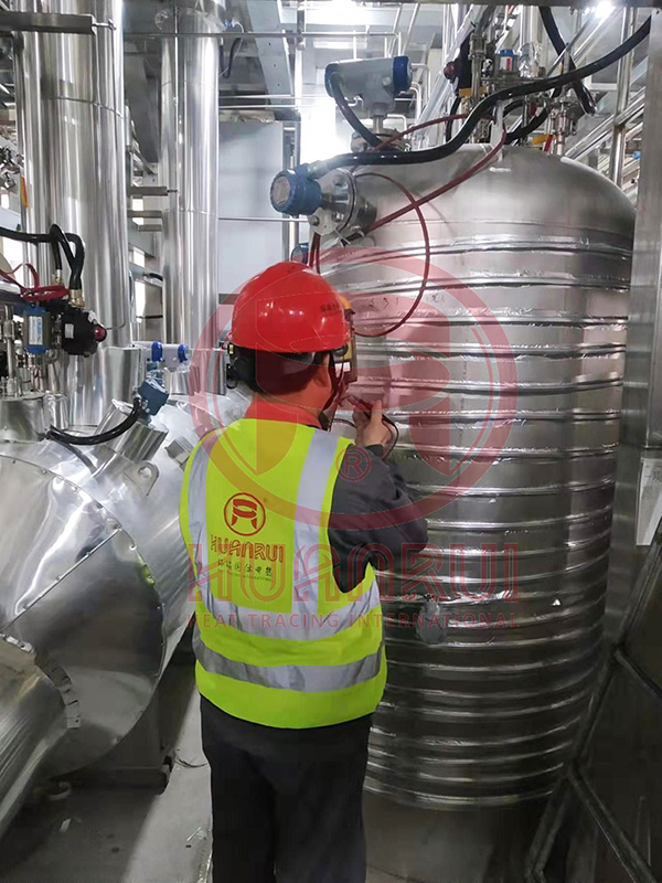 南大光电储罐电伴热1